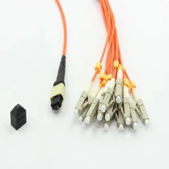 Cabo de fibra óptica multimodo MTP